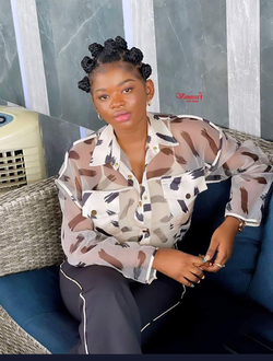 Profil de Amor, une femme célibataire de 35 ans à Lubumbashi