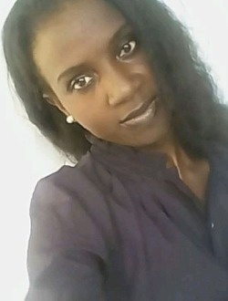 Profil de Aidemcy, une femme célibataire de 39 ans à Abidjan