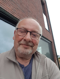 profile picture 0