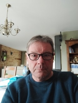 profile picture 0