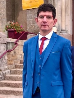 profile picture 0
