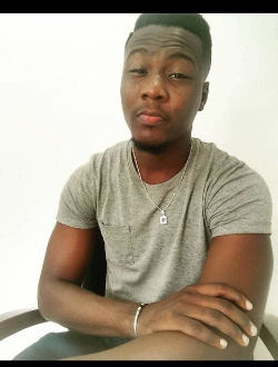 Profil de Akapovi, un homme célibataire de 36 ans à Abidjan