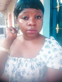 Profil de Ruphine Landry, une femme célibataire de 32 ans à Abang I