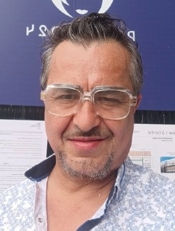 profile picture 0