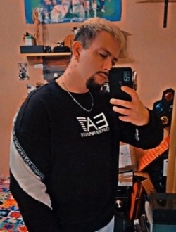 profile picture 0
