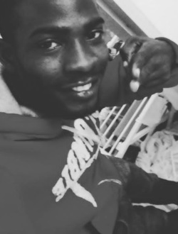 profile picture 0