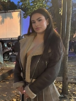 profile picture 0