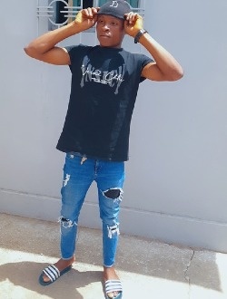 profile picture 0
