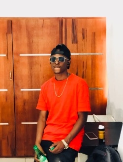profile picture 0
