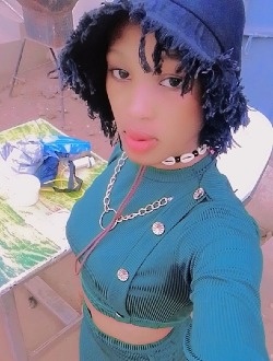 profile picture 0