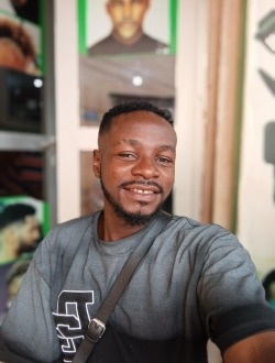 profile picture 0
