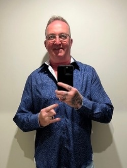 profile picture 0