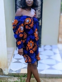 Profil de Elza, une femme célibataire de 26 ans à Yaoundé