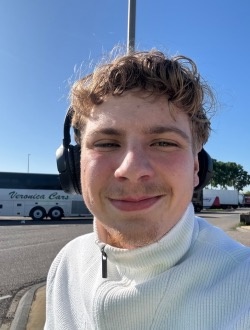 profile picture 0