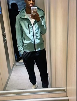 profile picture 0