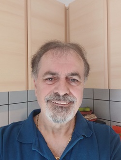 profile picture 0