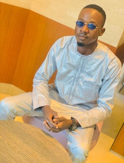 profile picture 0