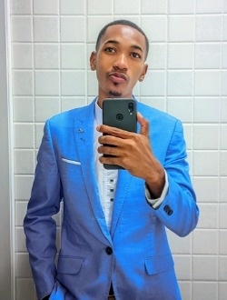 profile picture 0