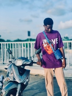 profile picture 0