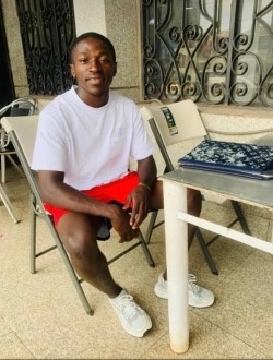 profile picture 0