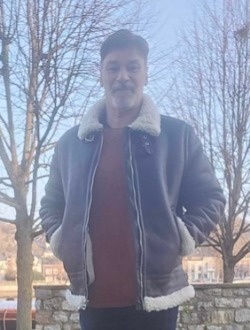 profile picture 0