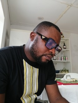 profile picture 0