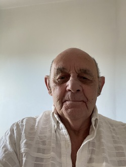 profile picture 0