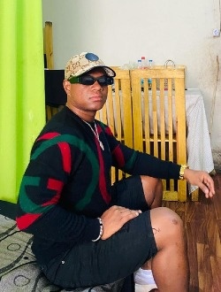 profile picture 0