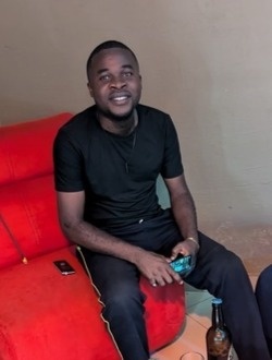profile picture 0
