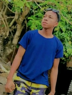 profile picture 0