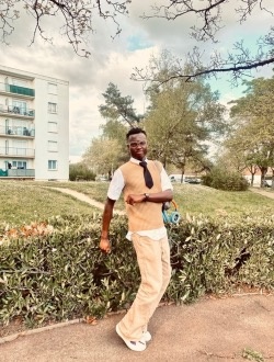 profile picture 0