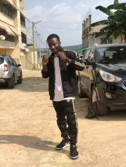profile picture 0