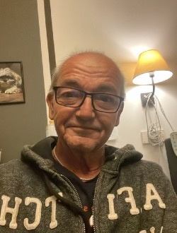 profile picture 0