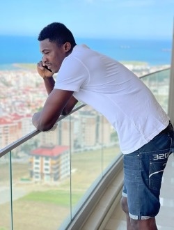 profile picture 0