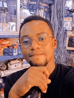 profile picture 0