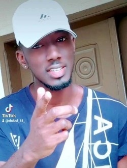 profile picture 0