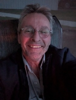 profile picture 0