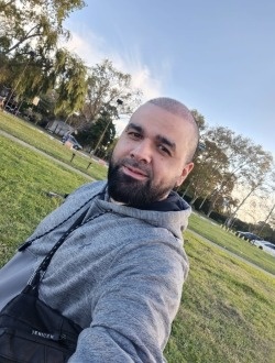 profile picture 0