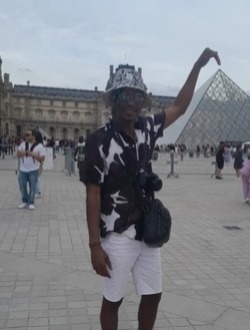 profile picture 0
