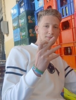 profile picture 0