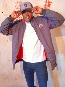 profile picture 0