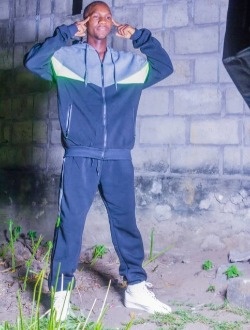 profile picture 0