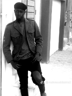 profile picture 0
