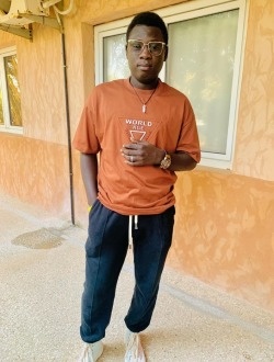 profile picture 0