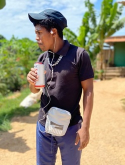 profile picture 0