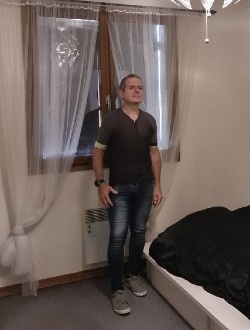 profile picture 0