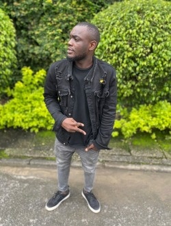 profile picture 0