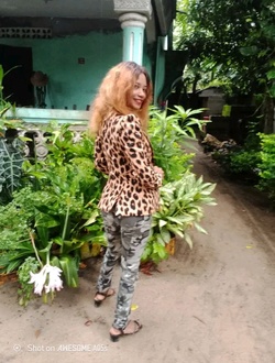 profile picture 0