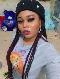 profile picture 0