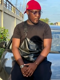 profile picture 0